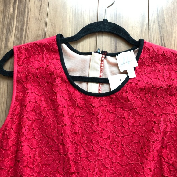 Red fit and flare dress size L - Picture 3 of 5